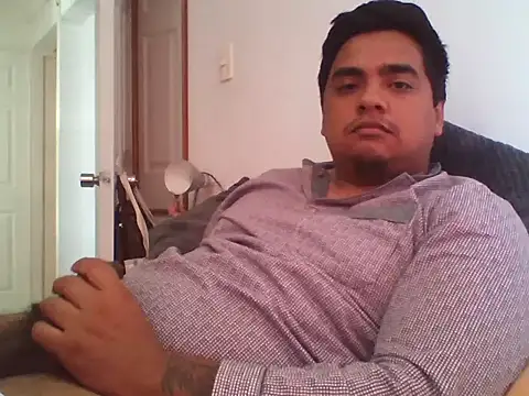 Snapshot of negritoo_xx chatting on 09-24-25, 05:38 negritoo xx online show from 09-24-25, 05:38