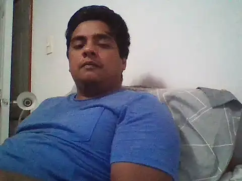 Snapshot of negritoo_xx chatting on 10-21-25, 09:43 negritoo xx online show from 10-21-25, 09:43