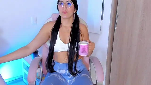 AnastaciaBlake online show from 10-17-25, 11:29