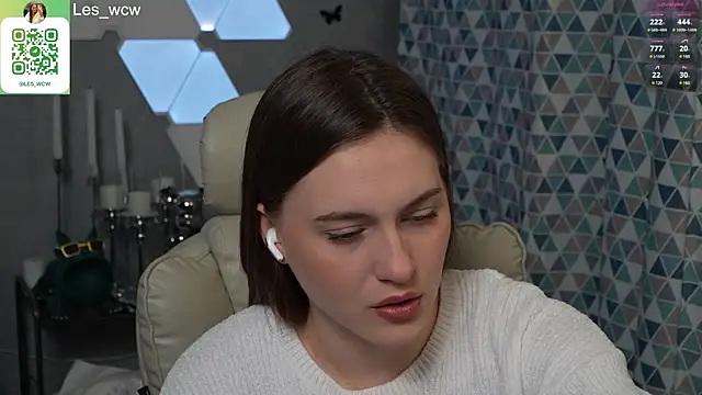 HarleyDeess online show from 03-01-25, 10:53