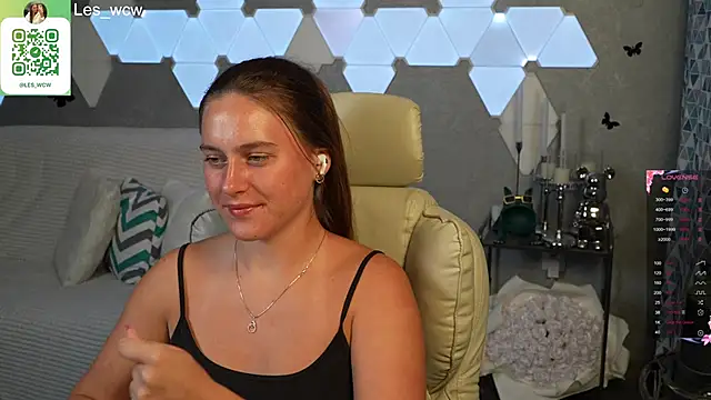 HarleyDeess online show from 09-17-25, 07:26