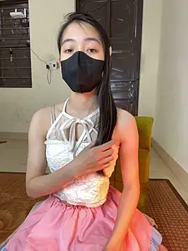 DA-EUN online show from 01-24-25, 02:39