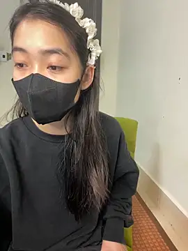 DA-EUN online show from 03-02-25, 08:48