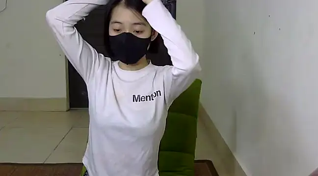 DA-EUN online show from 03-05-25, 09:16