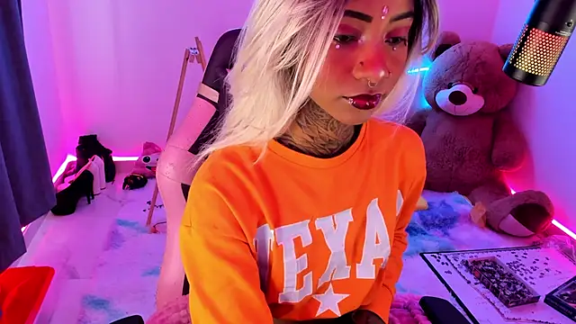 AshantiiSweet online show from 03-18-25, 10:15