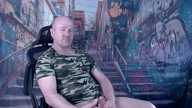 ManlyPrisonGuy online show from 11-23-25, 01:11