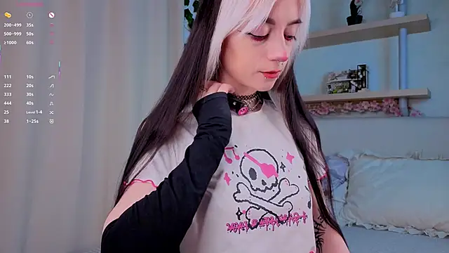 TristaRoht online show from 11-08-25, 03:12