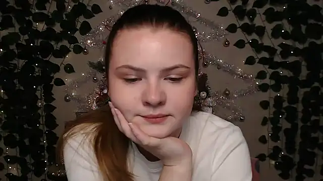 IxxiLiana online show from 12-19-24, 04:13