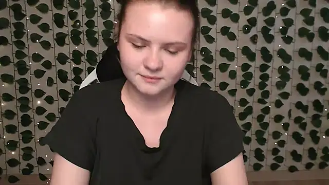 IxxiLiana online show from 02-04-25, 07:18