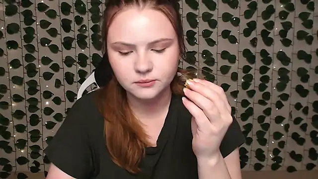 IxxiLiana online show from 02-11-25, 04:11