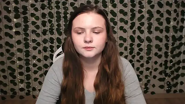 IxxiLiana online show from 02-14-25, 04:04
