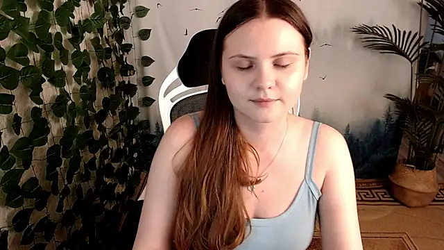 IxxiLiana online show from 03-18-25, 08:47