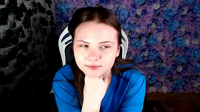 IxxiLiana online show from 09-13-25, 05:07