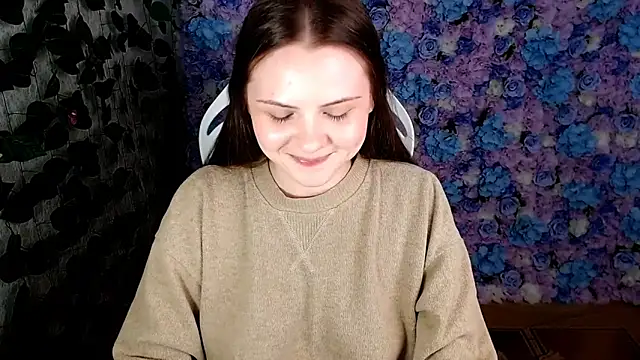 IxxiLiana online show from 09-21-25, 06:15