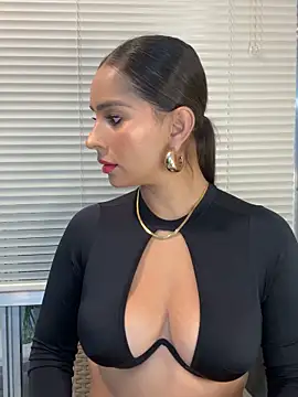 Mau White online show from 09-10-25, 12:32