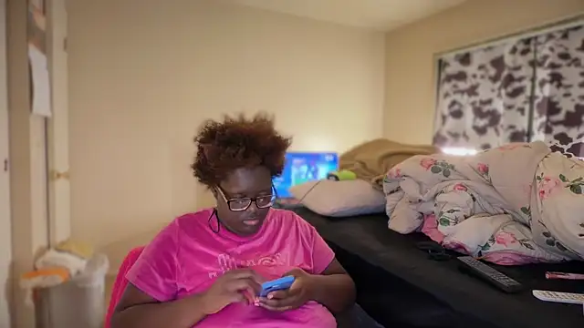 Yagurl  west online show from 02-13-26, 03:35