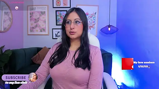 Snapshot of Amber_gold_ chatting on 01-18-25, 01:08 Amber gold online show from 01-18-25, 01:08