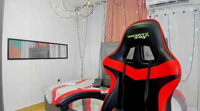 megan kis9 online show from 03-19-25, 06:55