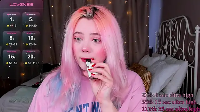   KawaiiYuki   online show from 03-15-25, 08:48