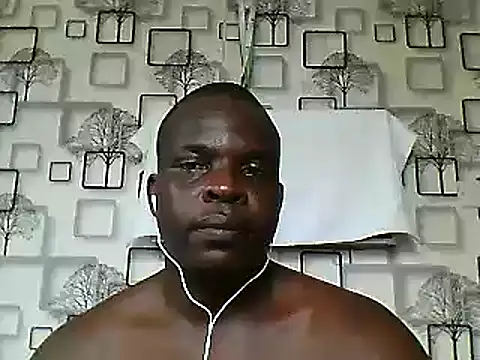 Snapshot of Chumba_001 chatting on 12-11-24, 11:41 Chumba 001 online show from 12-11-24, 11:41