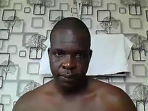 Snapshot of Chumba_001 chatting on 12-17-24, 05:18 Chumba 001 online show from 12-17-24, 05:18