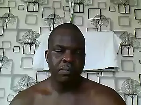 Snapshot of Chumba_001 chatting on 12-17-24, 12:11 Chumba 001 online show from 12-17-24, 12:11