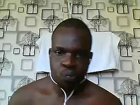 Snapshot of Chumba_001 chatting on 12-22-24, 07:33 Chumba 001 online show from 12-22-24, 07:33