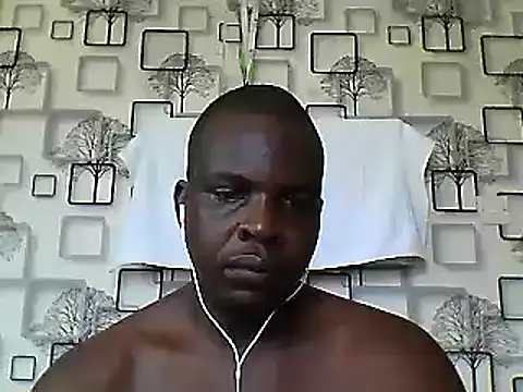 Snapshot of Chumba_001 chatting on 12-22-24, 10:49 Chumba 001 online show from 12-22-24, 10:49