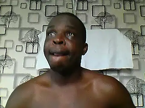 Snapshot of Chumba_001 chatting on 12-24-24, 04:00 Chumba 001 online show from 12-24-24, 04:00