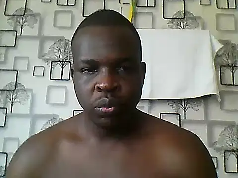 Snapshot of Chumba_001 chatting on 10-05-25, 05:39 Chumba 001 online show from 10-05-25, 05:39