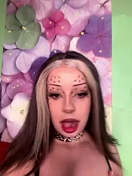 Snapshot of Katalinastarr chatting on 01-08-26, 05:15 Katalinastarr online show from 01-08-26, 05:15