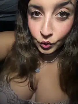 Novababy18 online show from 09-26-25, 10:36