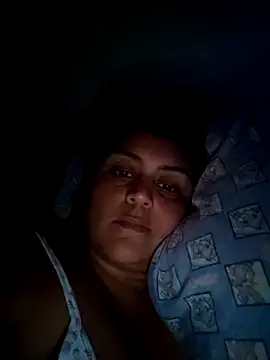 Snapshot of AlyDenalioficial chatting on 10-25-25, 01:24 AlyDenalioficial online show from 10-25-25, 01:24