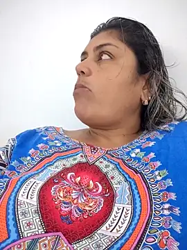 Snapshot of AlyDenalioficial chatting on 02-04-26, 03:51 AlyDenalioficial online show from 02-04-26, 03:51