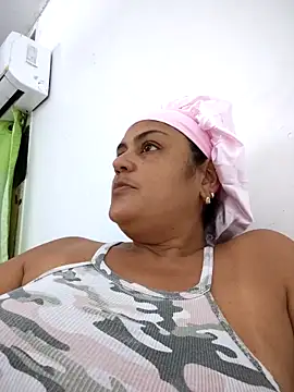 Snapshot of AlyDenalioficial chatting on 02-12-26, 04:35 AlyDenalioficial online show from 02-12-26, 04:35