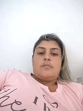 Snapshot of AlyDenalioficial chatting on 02-18-26, 03:08 AlyDenalioficial online show from 02-18-26, 03:08