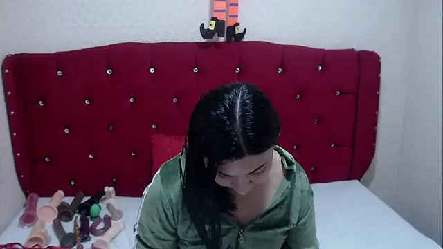 AdaFawxx online show from 10-14-25, 02:45