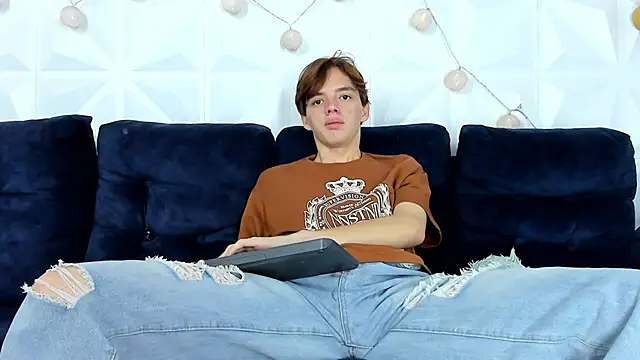 Snapshot of daniel_hot03 chatting on 02-09-25, 01:14 daniel hot03 online show from 02-09-25, 01:14