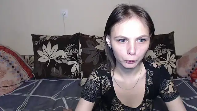 Nika Shiny online show from 01-26-25, 05:45