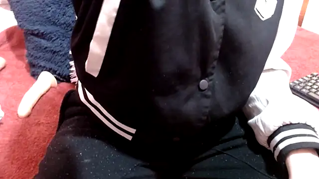 nadescomthxx online show from 11-06-25, 03:35