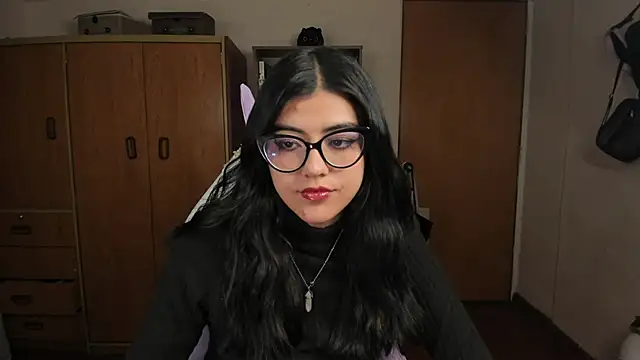 valerie  skyy online show from 01-21-25, 02:54