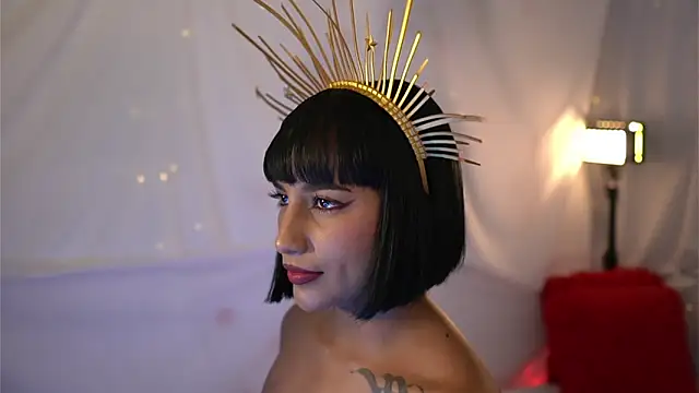 JulietaWinona online show from 01-26-25, 10:13