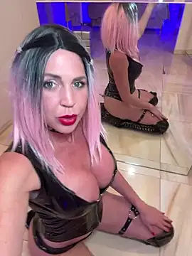 Snapshot of Kate-monroe chatting on 02-05-25, 05:53 Kate-monroe online show from 02-05-25, 05:53