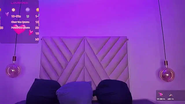 EmmaSwift  online show from 09-27-25, 01:54