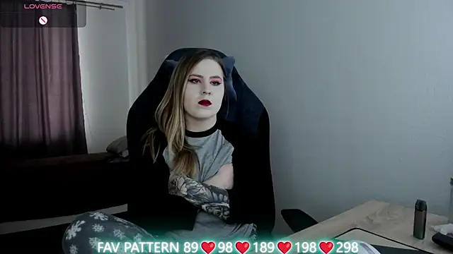 Olivia Munk online show from 03-13-25, 07:31