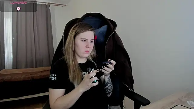 Olivia Munk online show from 03-16-25, 05:47