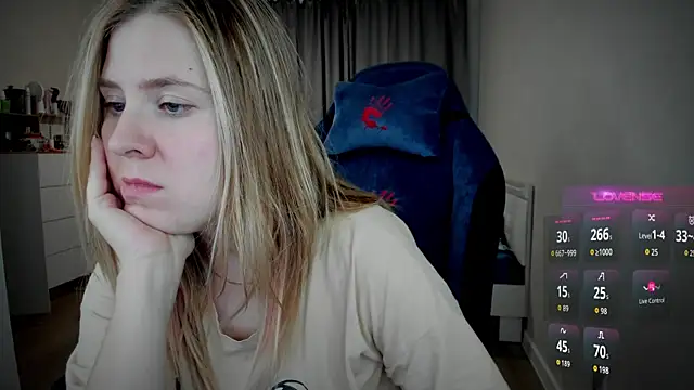 Olivia Munk online show from 09-25-25, 07:34