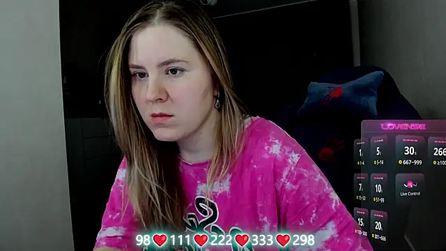 Olivia Munk online show from 03-01-26, 03:19