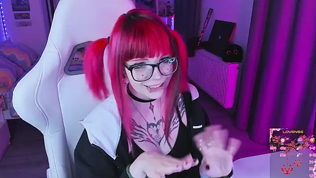 Yumi Youkai online show from 11-16-25, 08:25