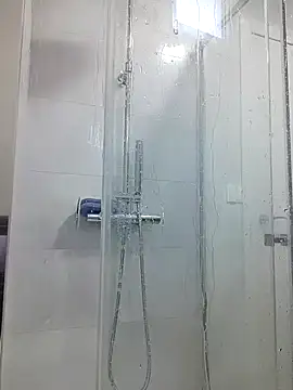 22cmbigcockmilkk online show from 03-09-26, 09:57